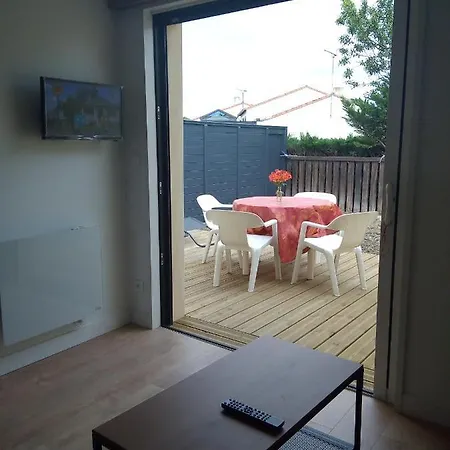 Au Refuge Des Farfas