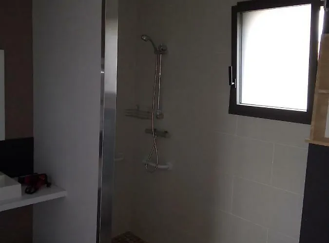 Au Refuge Des Farfas Appartamento Saint-Paul-en-Pareds