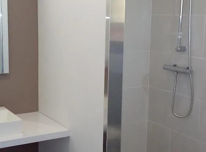 Au Refuge Des Farfas Appartamento Saint-Paul-en-Pareds